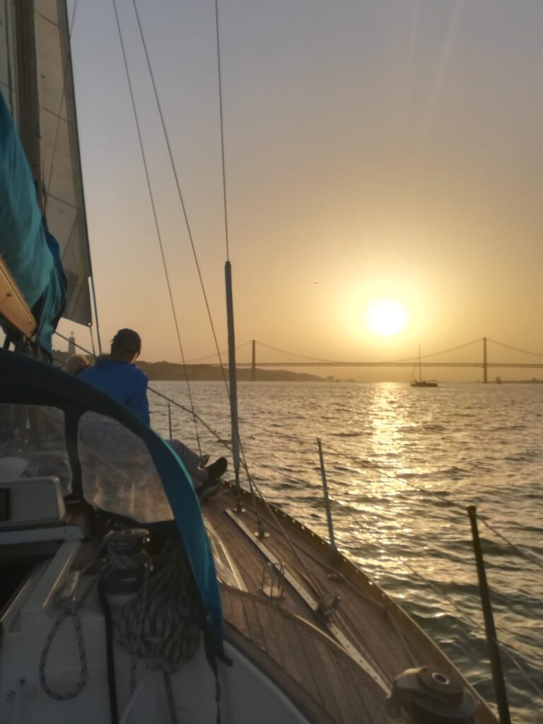 d4456f24 3ffe 49e4 ae22 b0c9efa7d369 768x1024